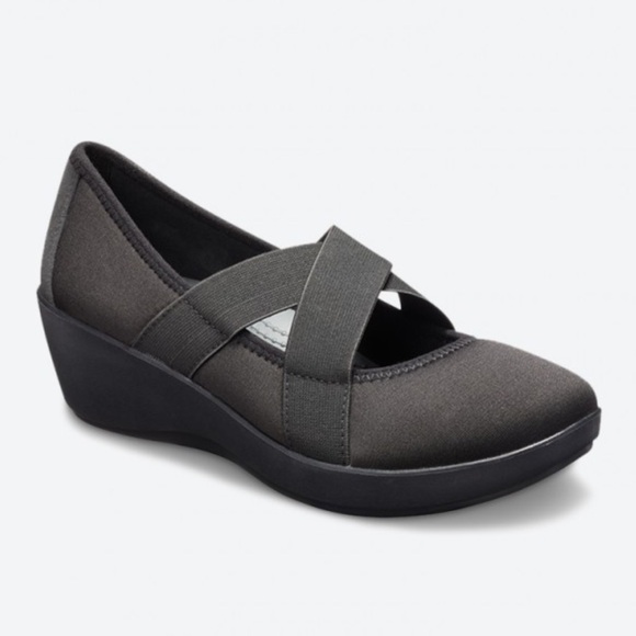 Crocs Busy Day strappy wedge shoes Black Size 7 - Picture 1 of 14